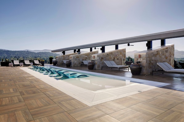 Sundeck - Magnuson Grand Harrisburg (New Cumberland)