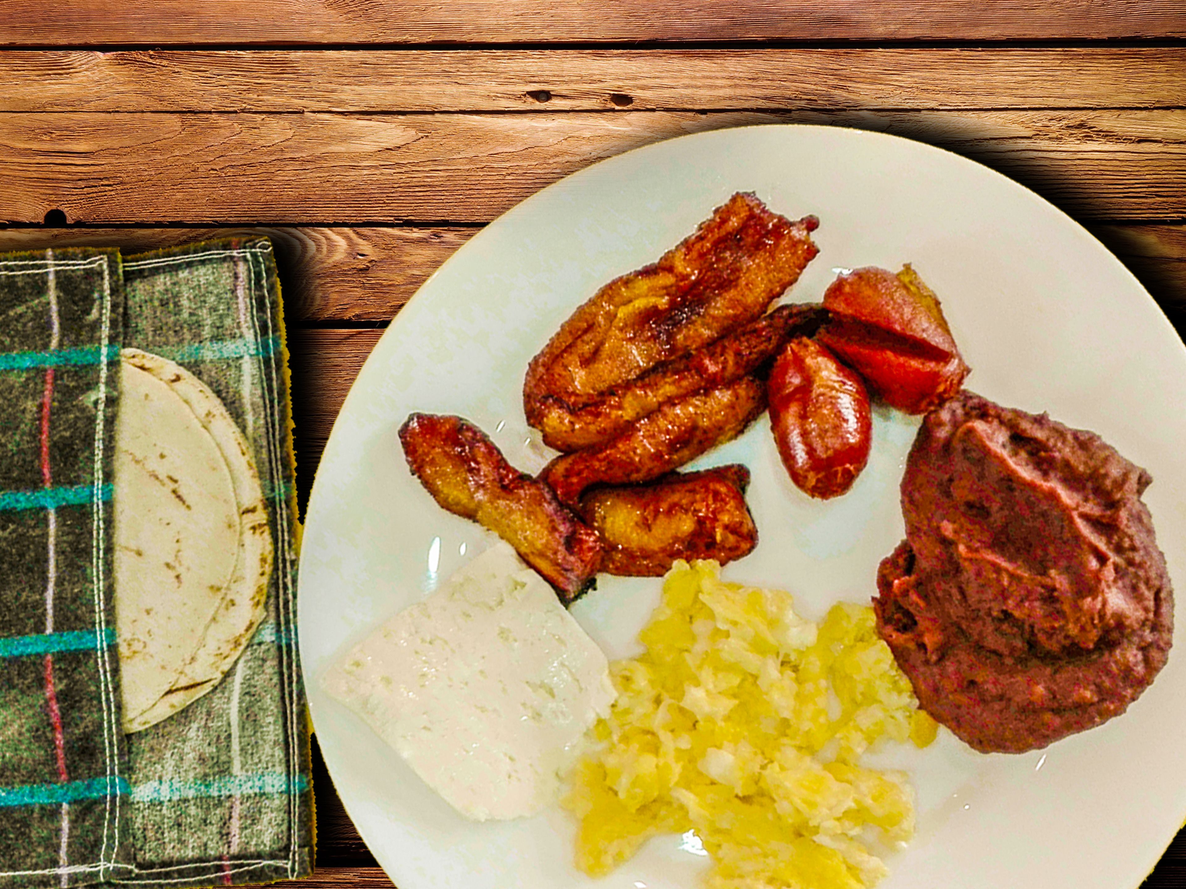 free daily full breakfast