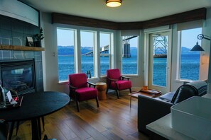 Deluxe Suite | Sengetøy av topp kvalitet, wi-fi (inkludert) og sengetøy