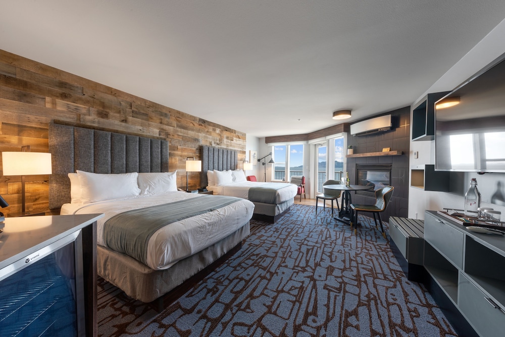 Cannery Pier Hotel & Spa by null