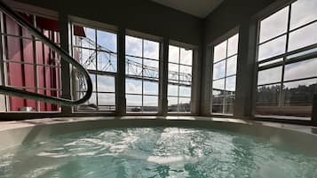 Couples treatment room(s), sauna, hot springs/mineral springs
