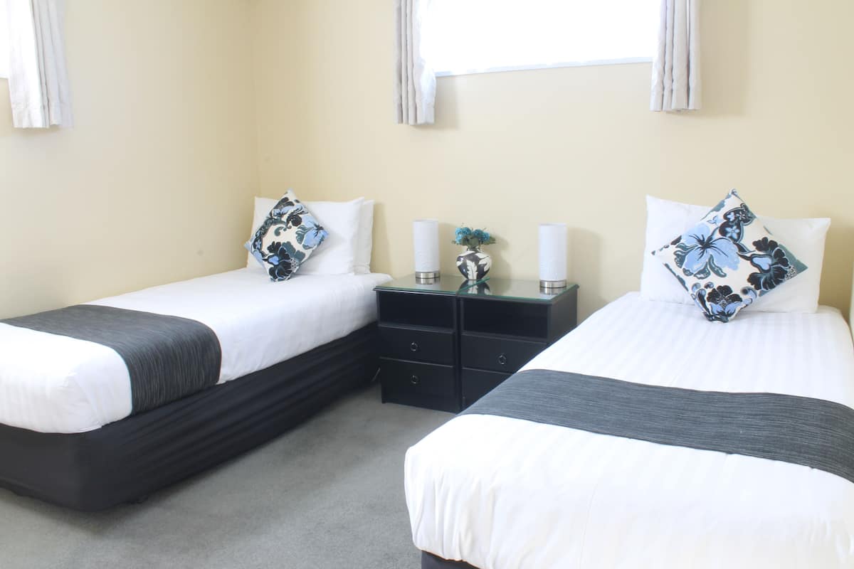 Two Bedroom Spa Apartment | 2 bedrooms, premium bedding, laptop workspace, soundproofing