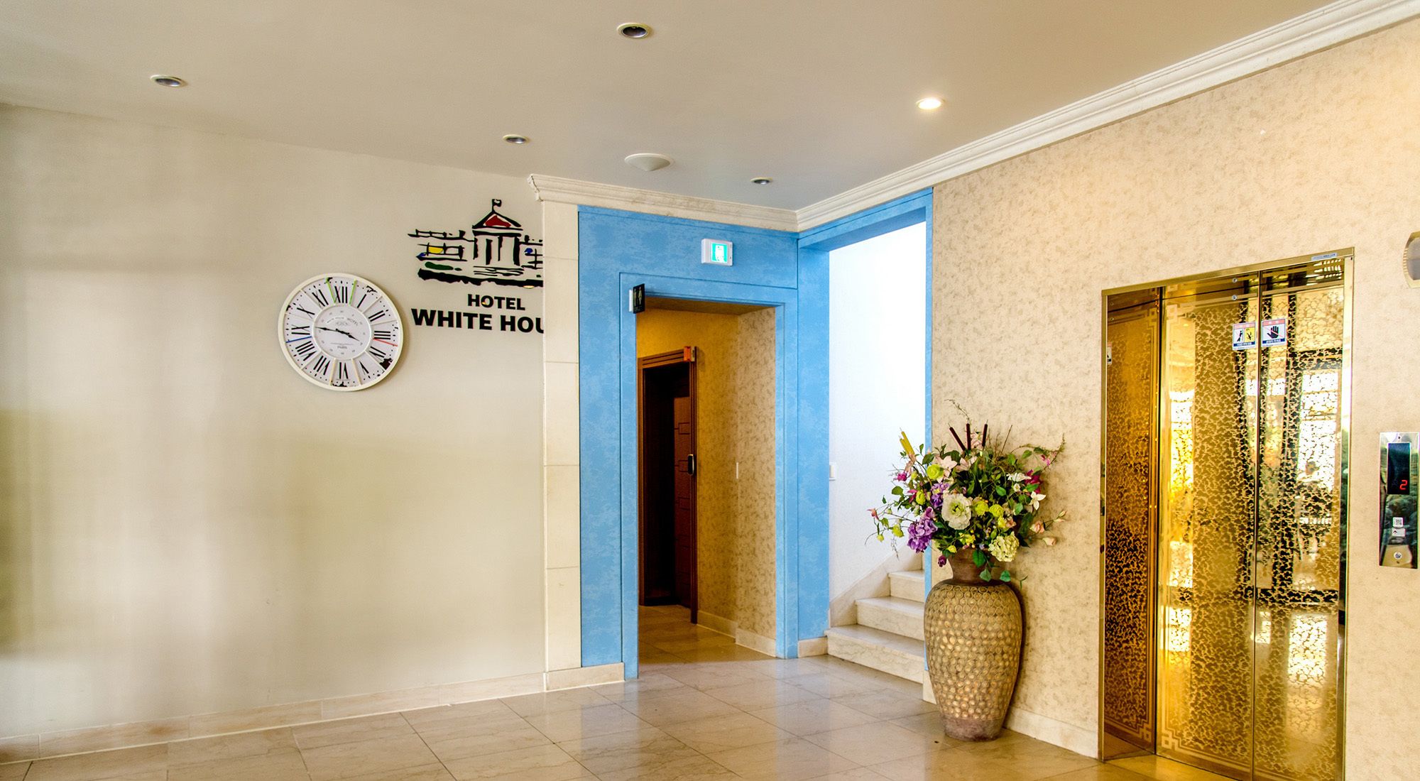 Foto - Hotel White House