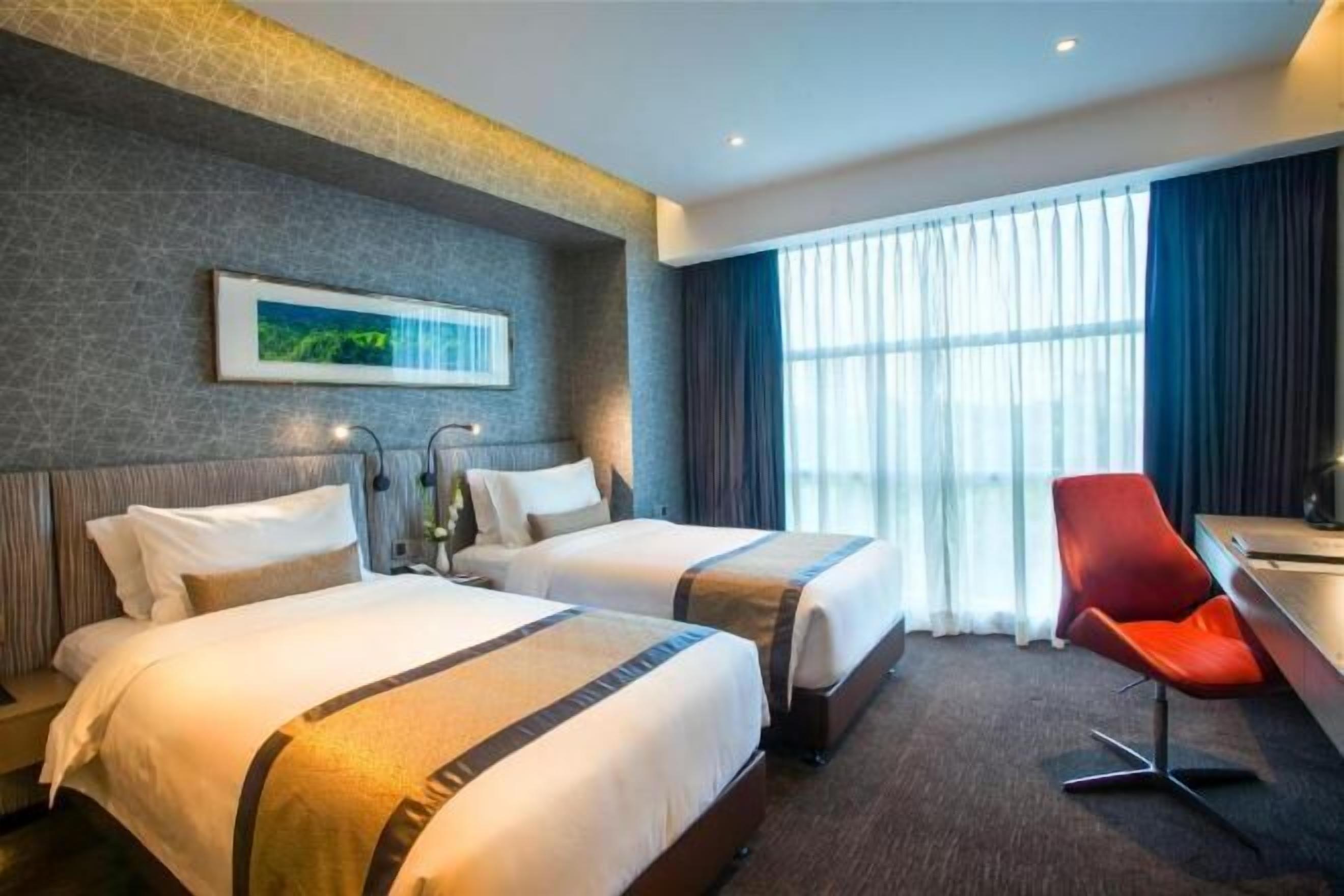 Minibar, in-room safe, desk, blackout drapes