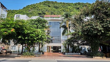 Bagian depan properti