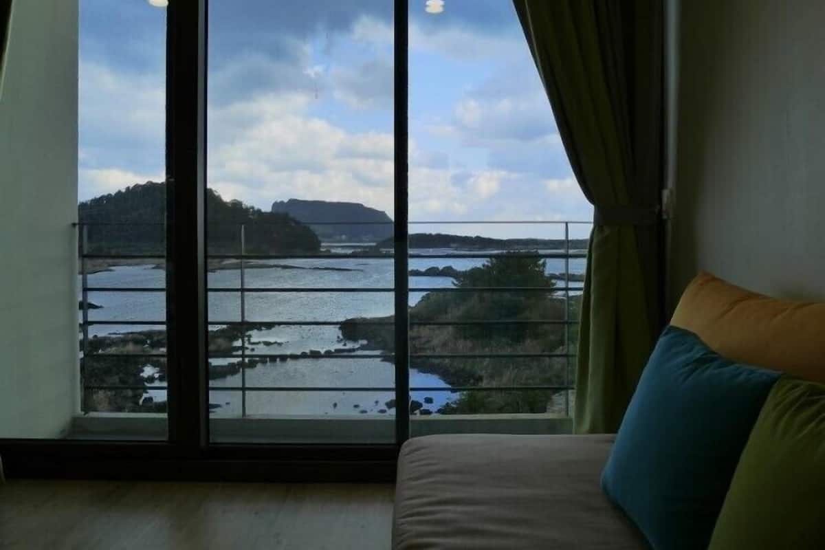 Deluxe Triple Room | View from room