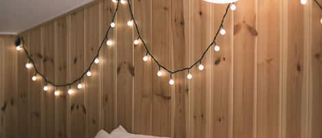 Duplex | 1 bedroom, laptop workspace, blackout drapes, free WiFi