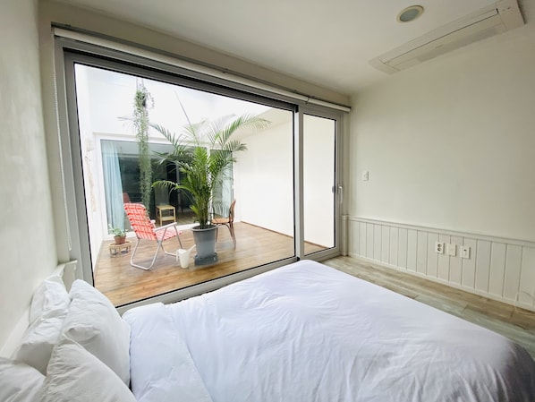 Villa Deluxe, 1 letto queen | 1 camera, postazione laptop, tende oscuranti, Wi-Fi gratuito