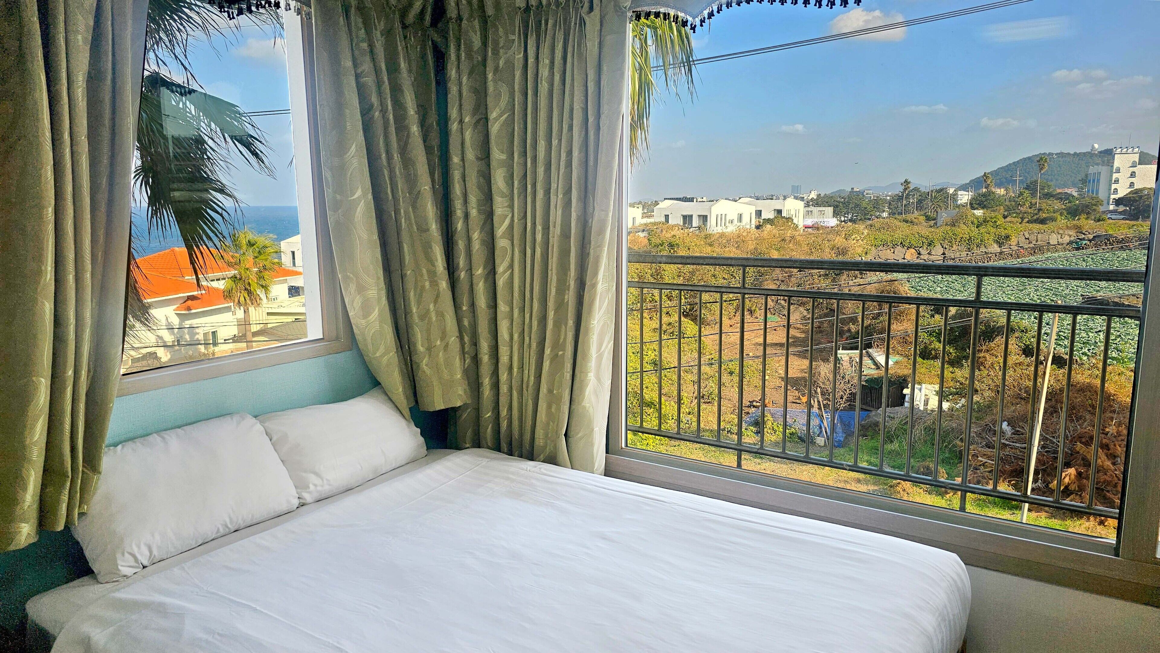 Standard Twin 6th Floor | Wi-Fi de cortesia, roupa de cama