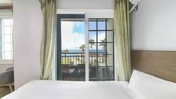 Ocean Twin | Free WiFi, bed sheets