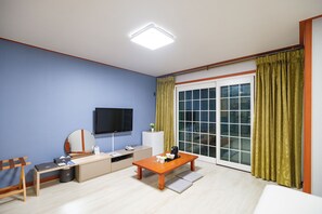 Family Terrace Room A | Wifi gratis y ropa de cama