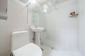 Standard Double Room (Check-in unavailable after midnight, please notify check-in time in advance) | Wi-Fi de cortesia