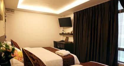 J Suites Hotel