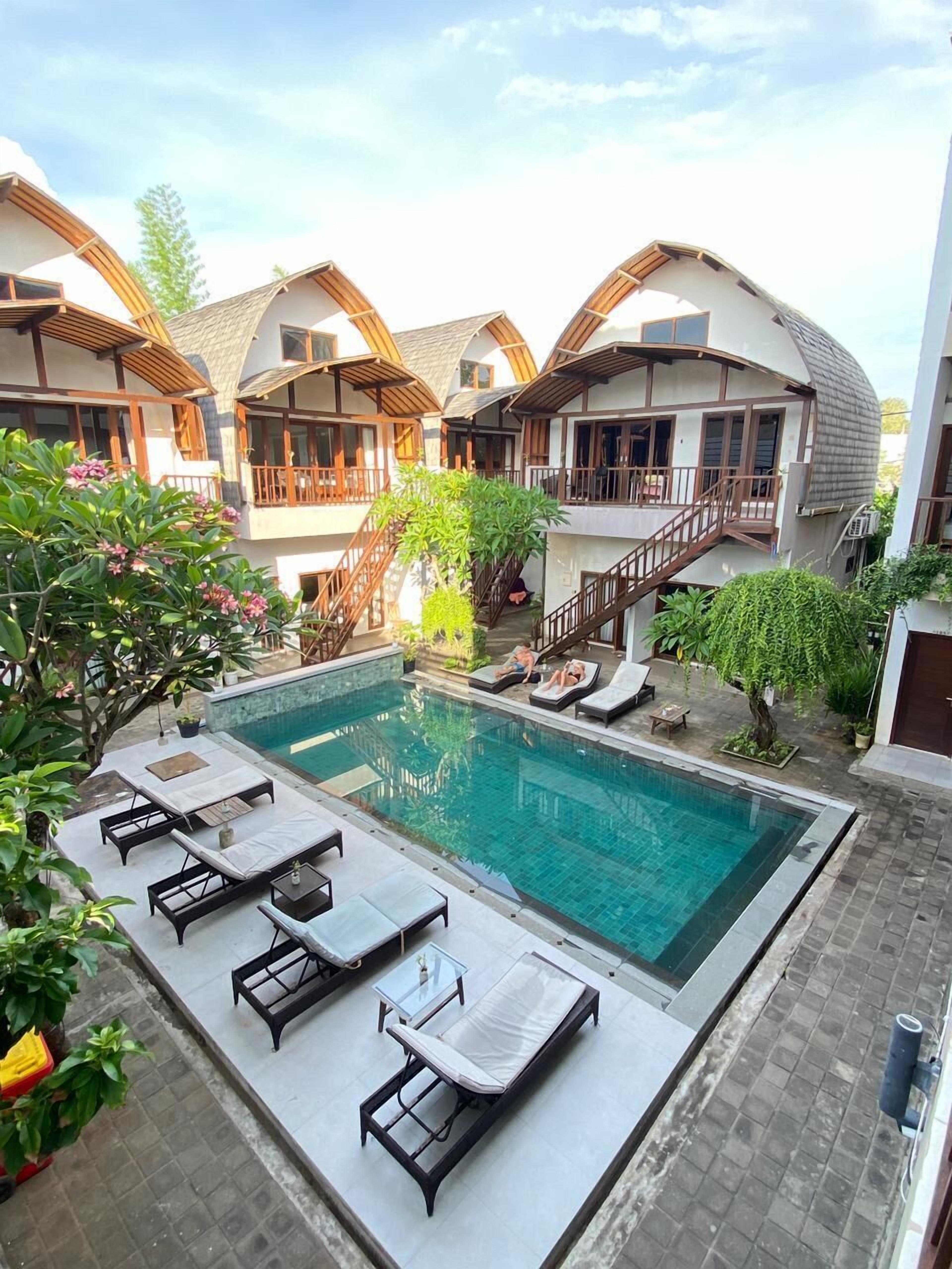 Alberca al aire libre 