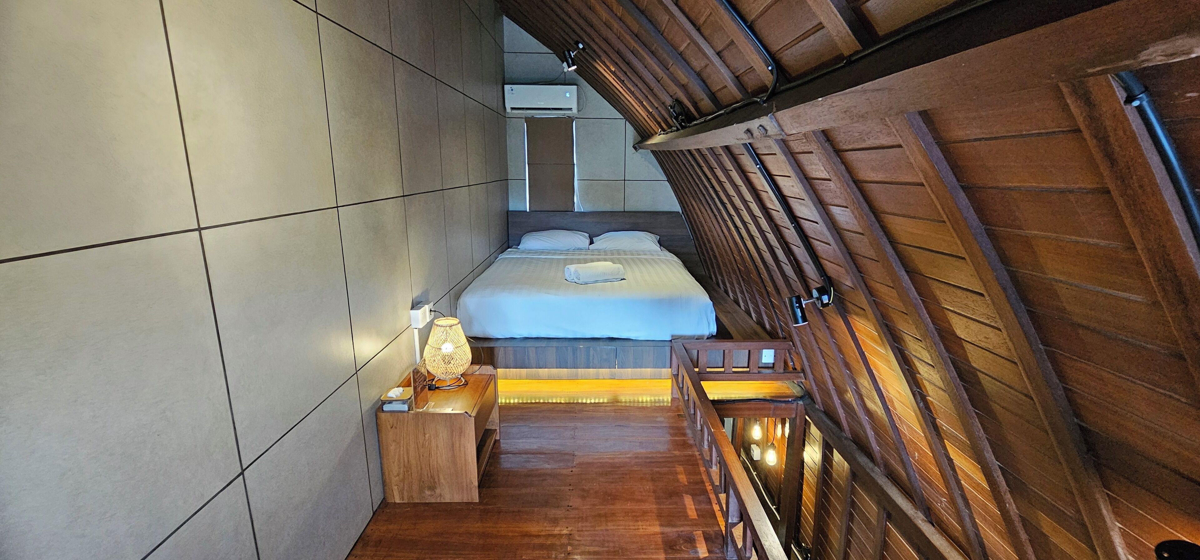 Standard Wood House | In-room safe, blackout curtains, free WiFi, bed sheets
