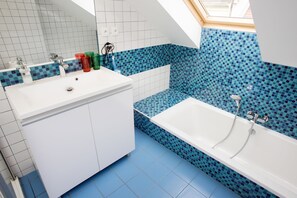 Deluxe-Apartment | Badezimmer