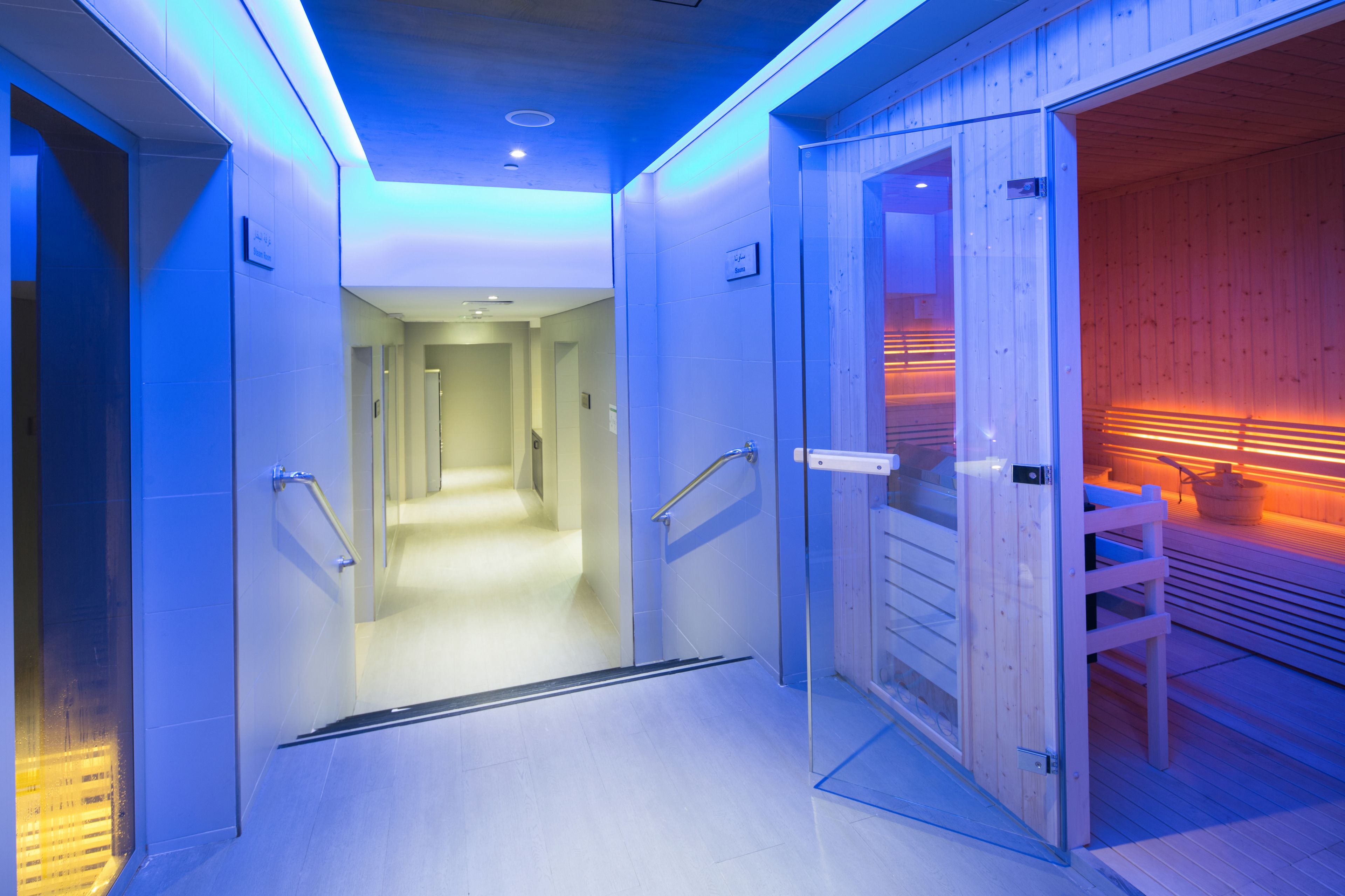 couples treatment room(s), sauna, hot tub