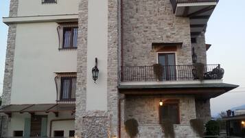 Facciata della struttura