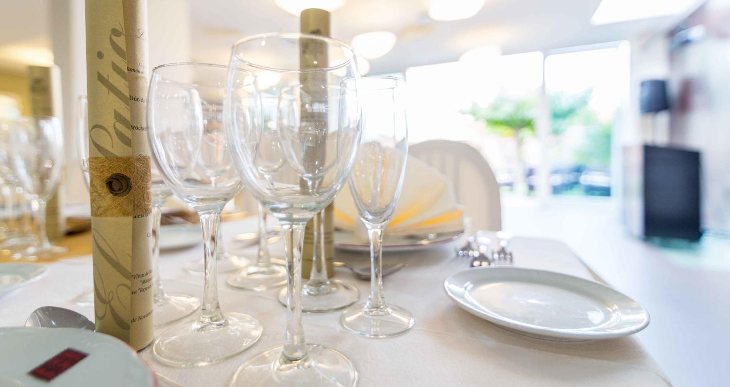 2 restaurants, breakfast, lunch, dinner served; spanish cuisine