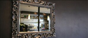 Interior entrance - Le Figuier (Ivry-sur-Seine)