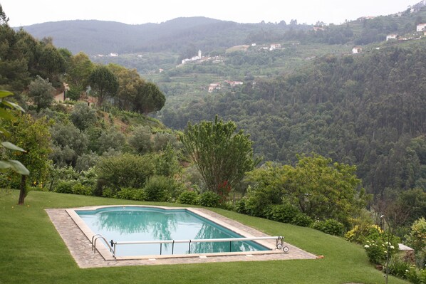 Alberca al aire libre 