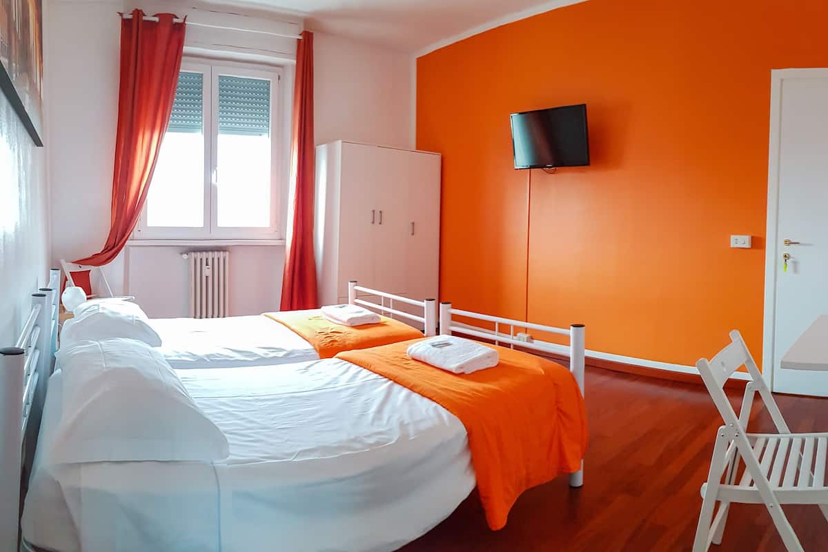 Premium-sengetøj, senge med madrasser af memory foam, minibar