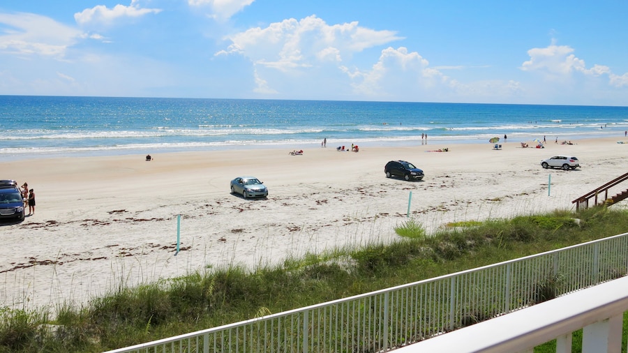 New Smyrna Waves by Exploria Resorts