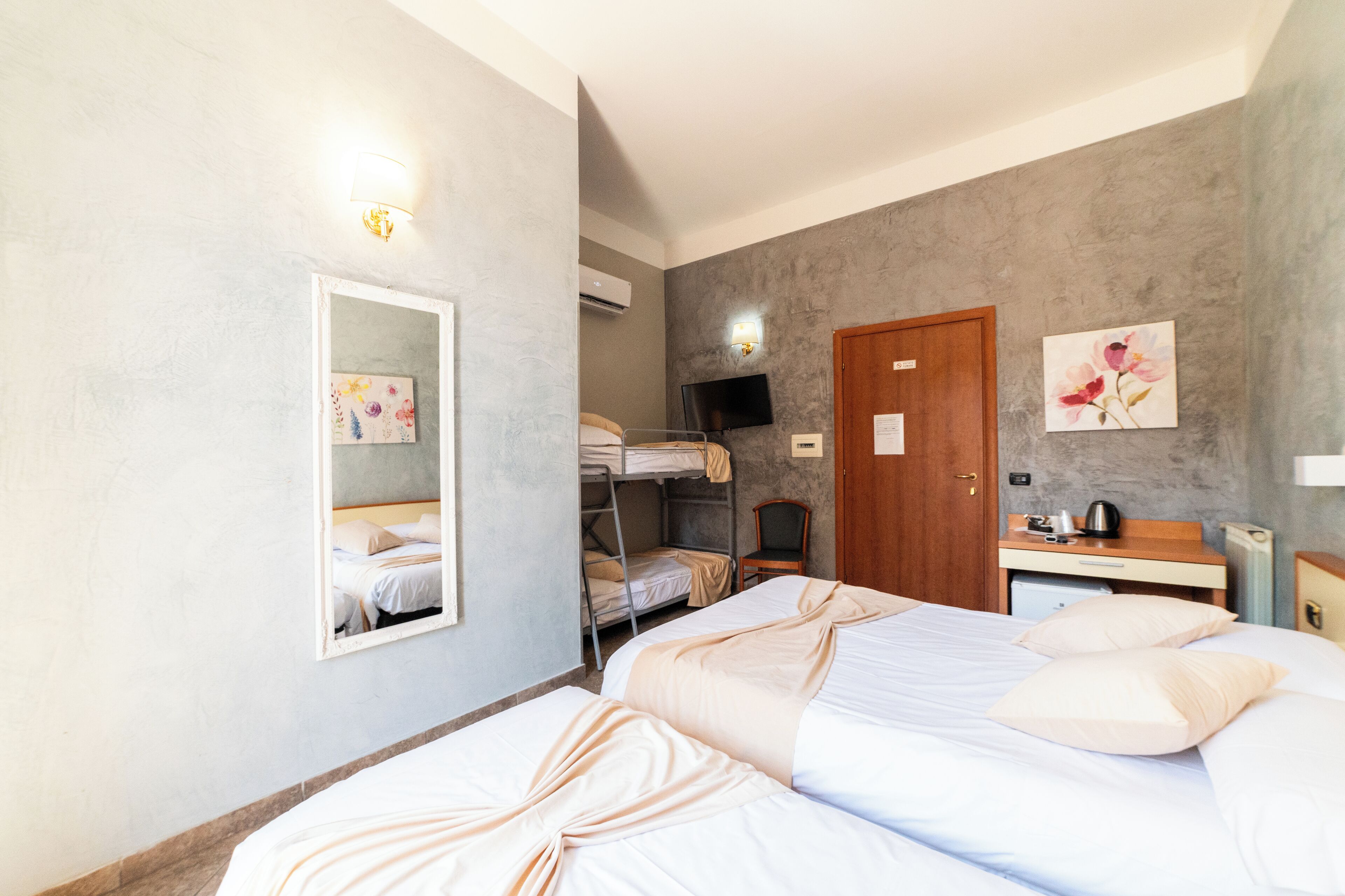 1 bedroom, individually decorated, individually furnished, desk