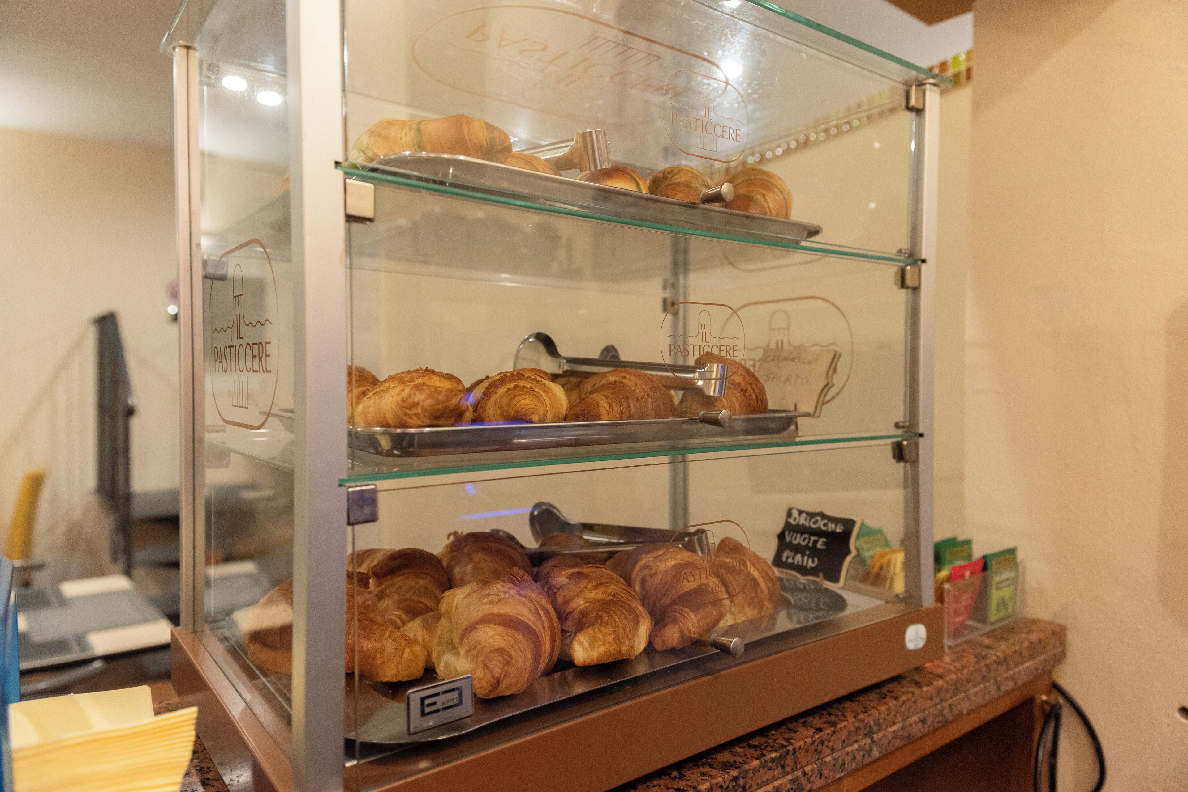 daily buffet breakfast (eur 10 per person)