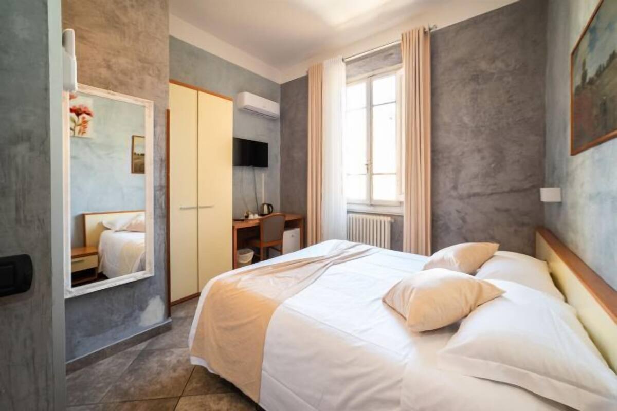 Decoración personalizada, muebles diferentes y escritorio