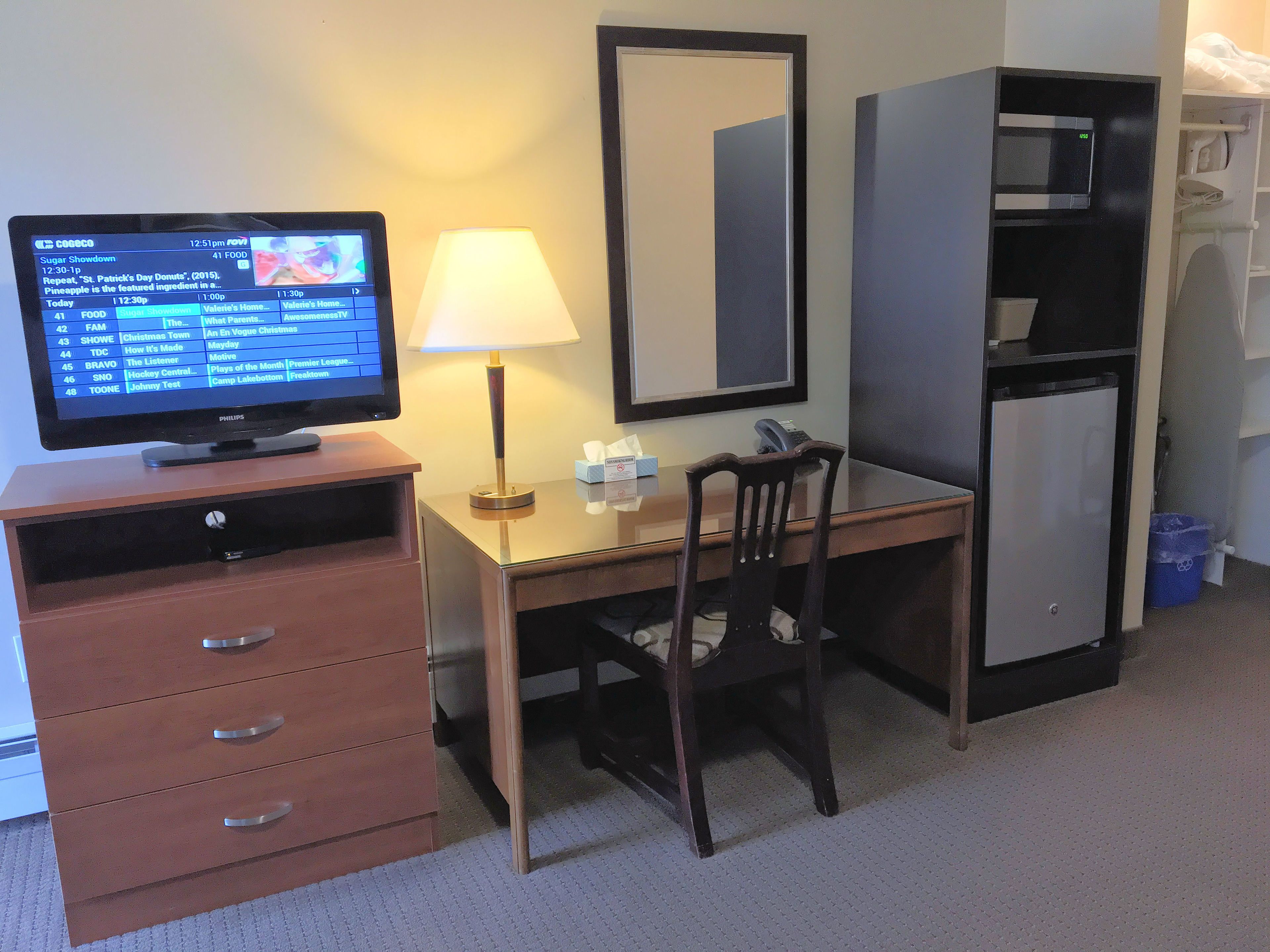 Room, 2 Double Beds | Desk, soundproofing, iron/ironing board, free WiFi