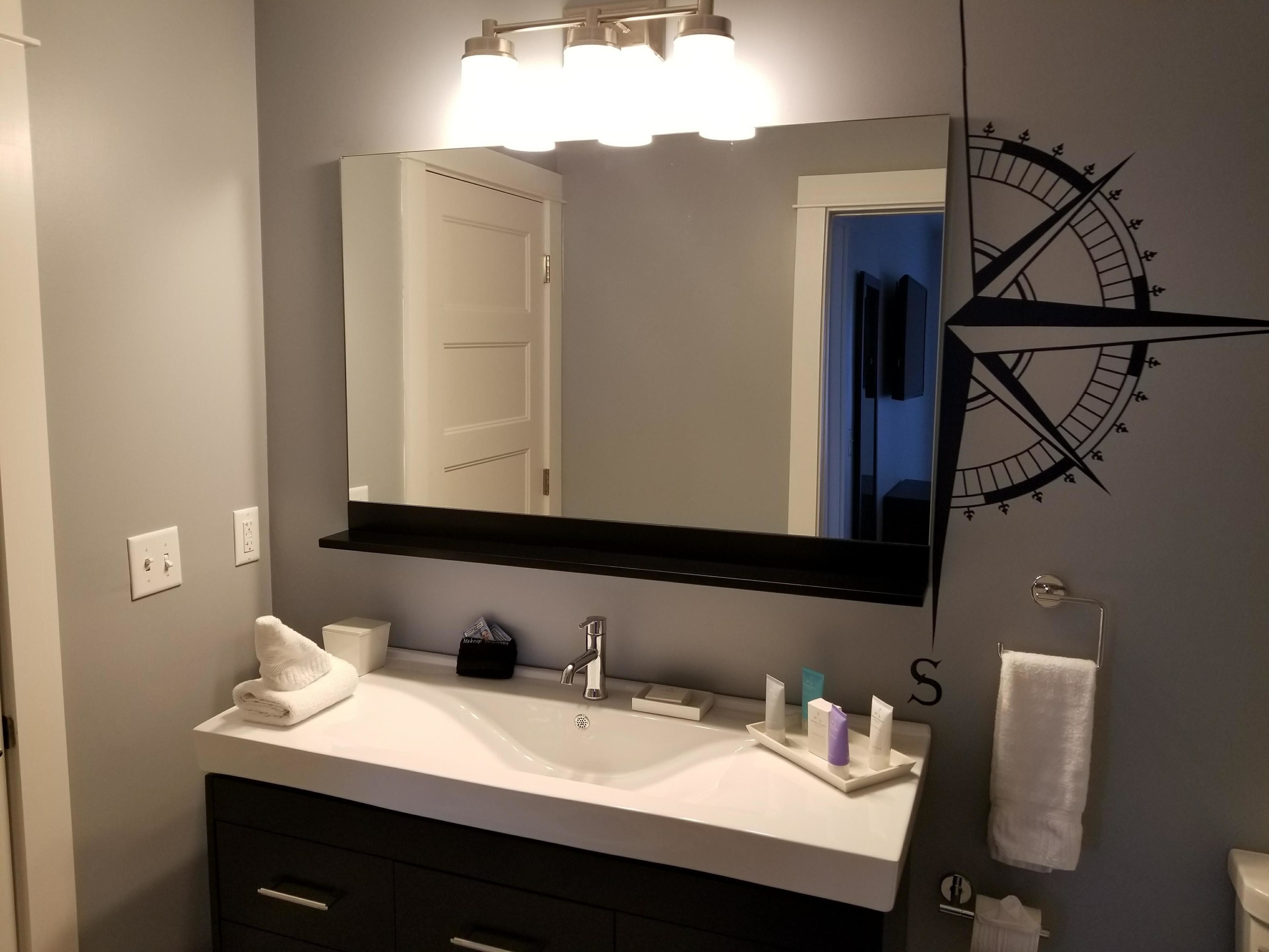 signature suite, 2 queen beds, refrigerator & microwave, marina view | bathroom | shower, rainfall showerhead, free toiletries, hair dryer