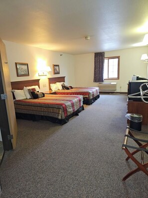 Classic Double Room | Desk, free WiFi, bed sheets