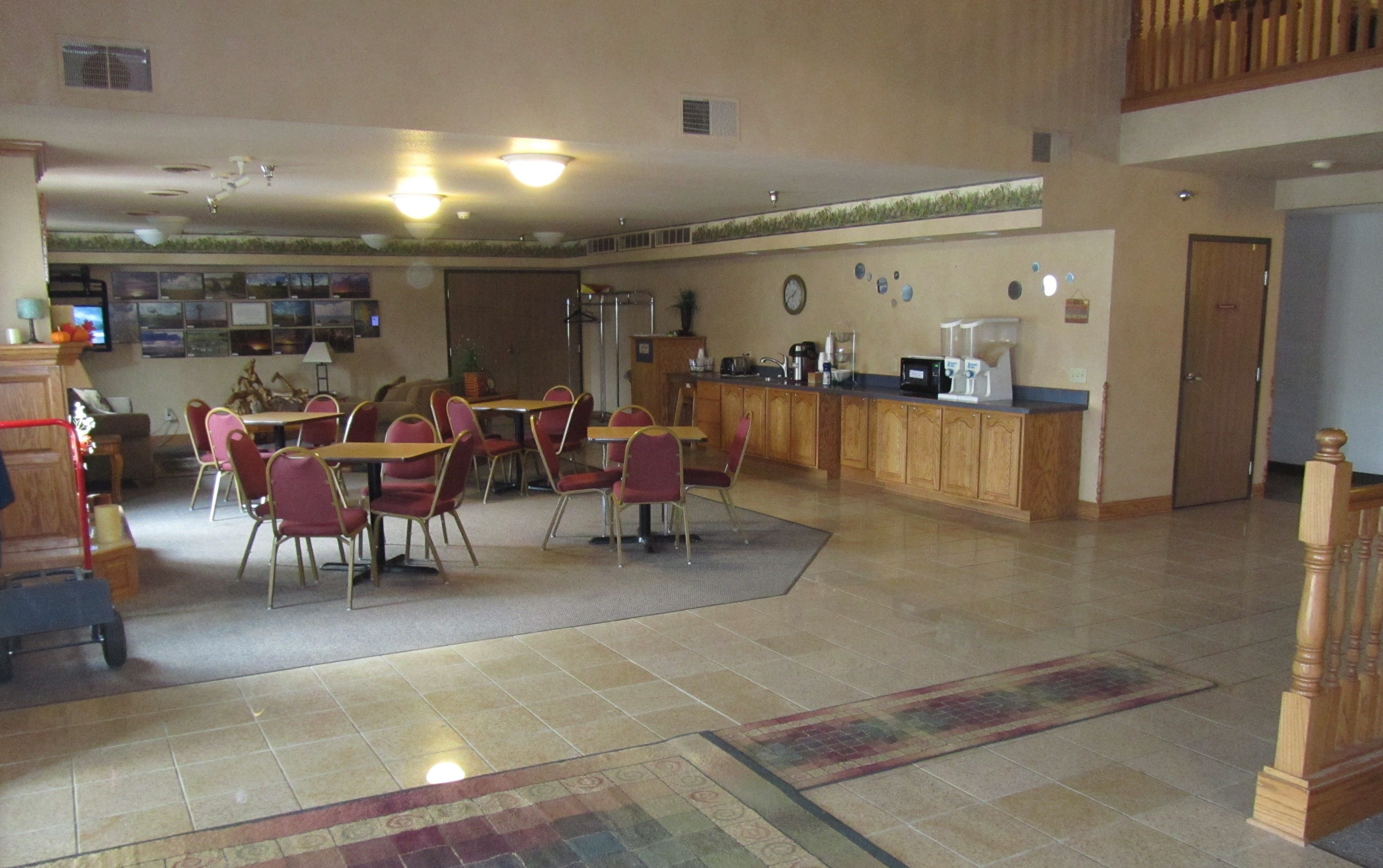 Free daily continental breakfast