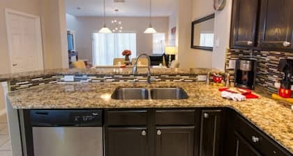 Encantada Resort by Home 2U