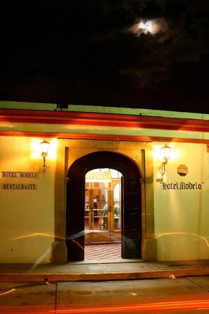 Entrée de l’hébergement