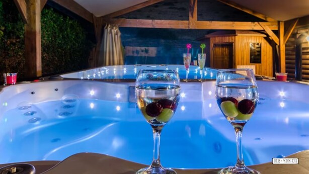 Family Studio | Spa | Massages