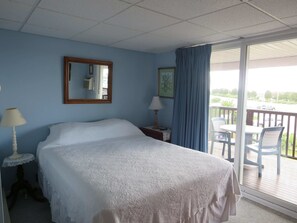 เตารีด/โต๊ะรีดผ้า