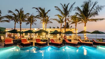 Poolbar