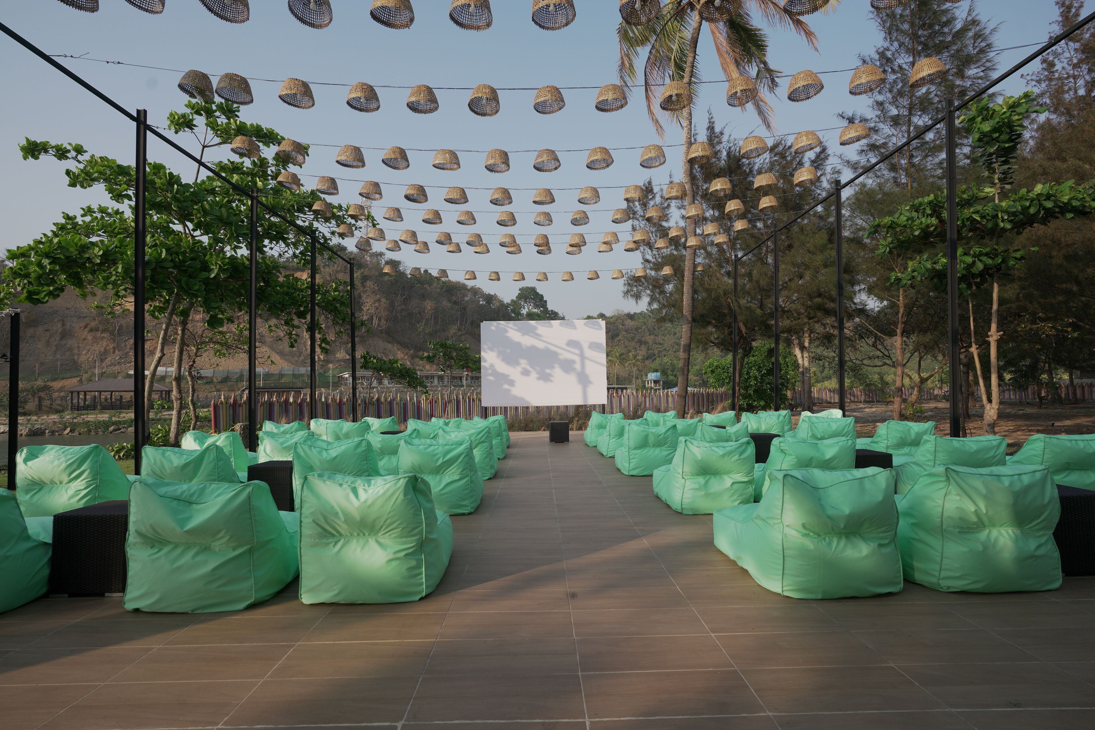 breakfast, lunch, dinner served; international cuisine, beach views