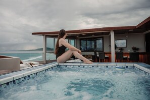 Rooftop terrace - Iguana Crossing Boutique Hotel (Puerto Villamil)