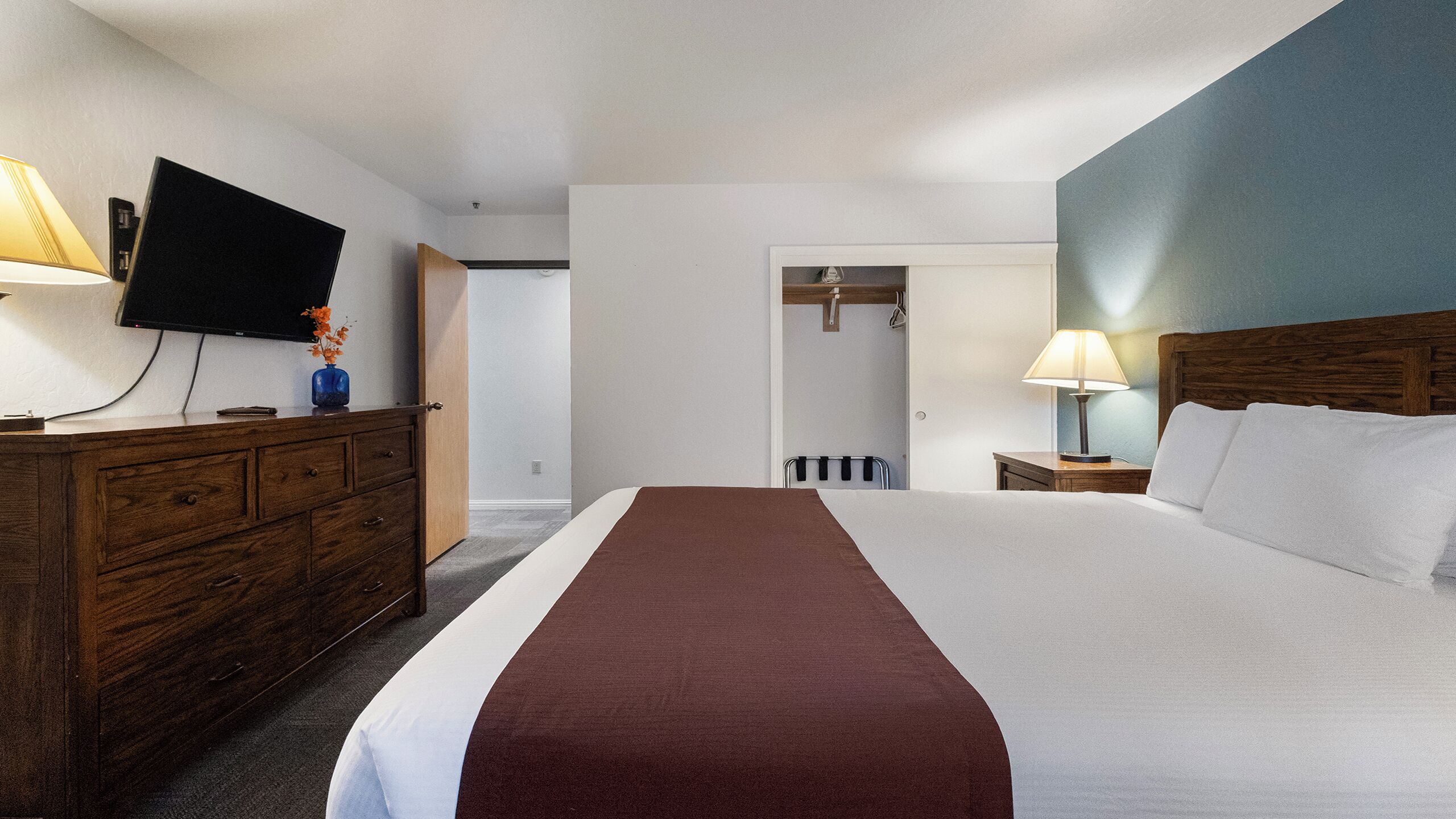 premier suite, 1 king bed with sofa bed | 1 bedroom, desk, iron/ironing board, free wifi