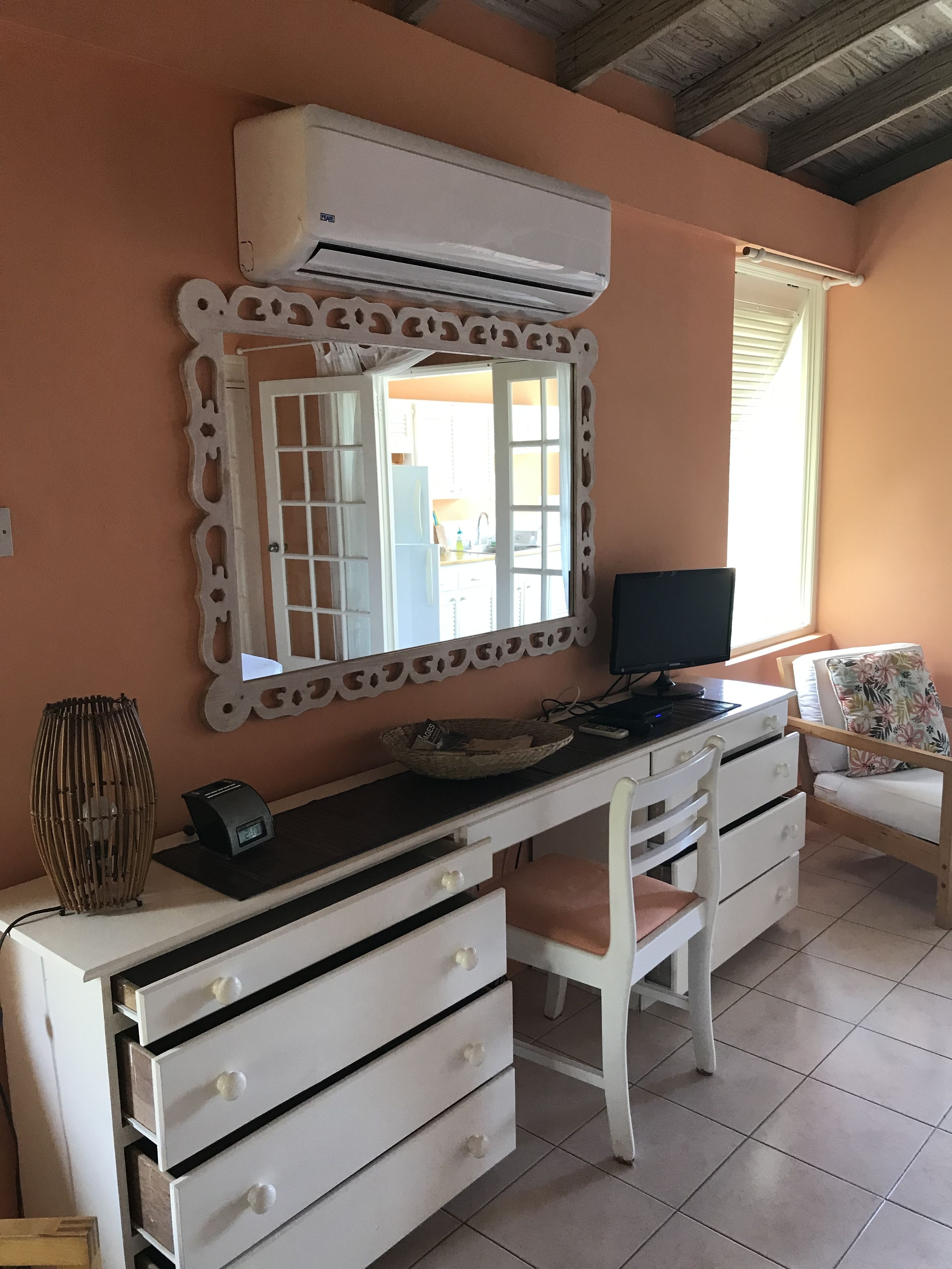 in-room safe, individually decorated, individually furnished