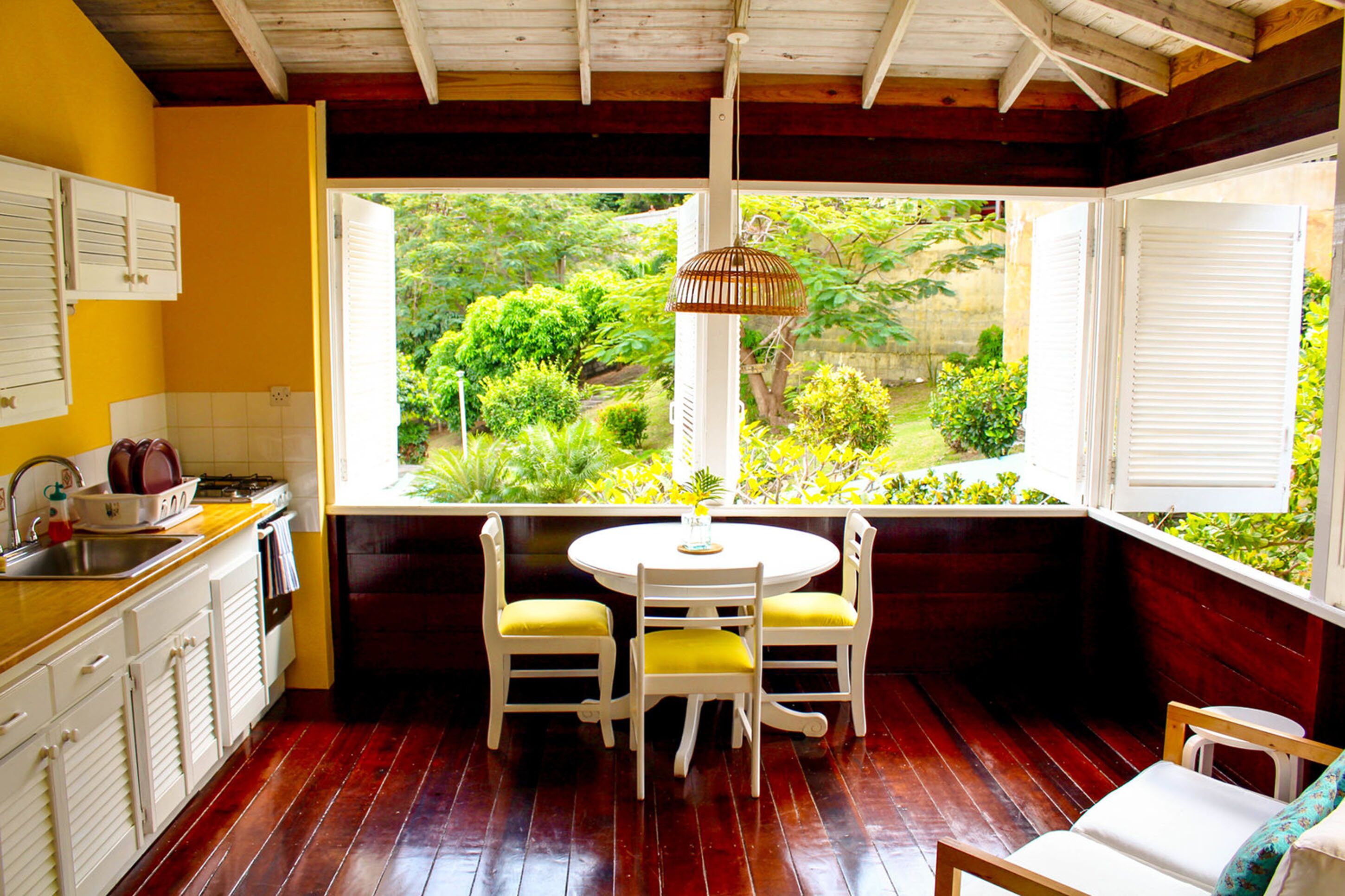 in-room safe, individually decorated, individually furnished