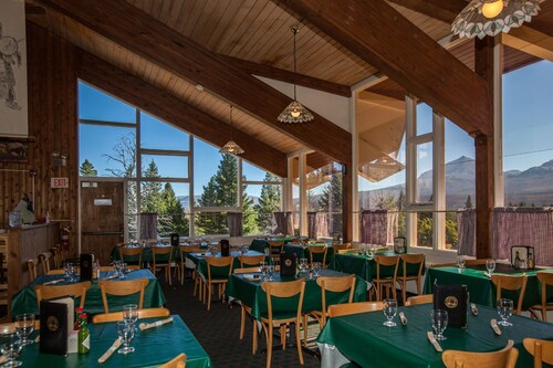 Rising Sun Motor Inn and Cabins - Inside the Park