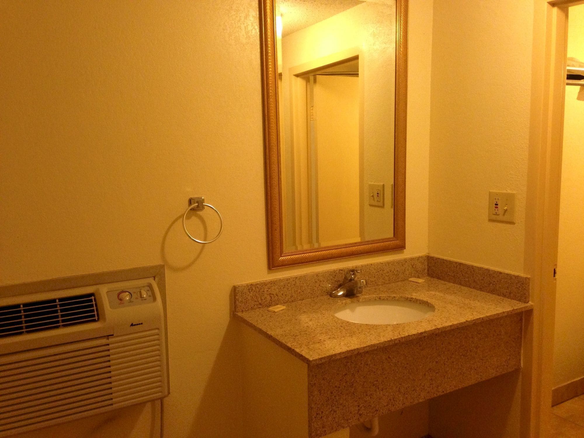 Foto - Diamond Inn and Suites