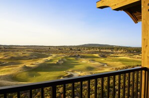 Balcony view - Tetherow Resort (Bend)