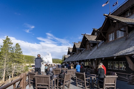 Sundeck. Old Faithful Inn - Inside the Park