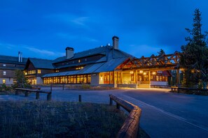 Front of property - Old Faithful Snow Lodge & Cabins - Inside the Park (Yellowstone National Park)