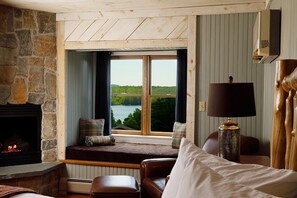 Premier Room | 1 bedroom, premium bedding, individually decorated - Friends Lake Inn (Chestertown)